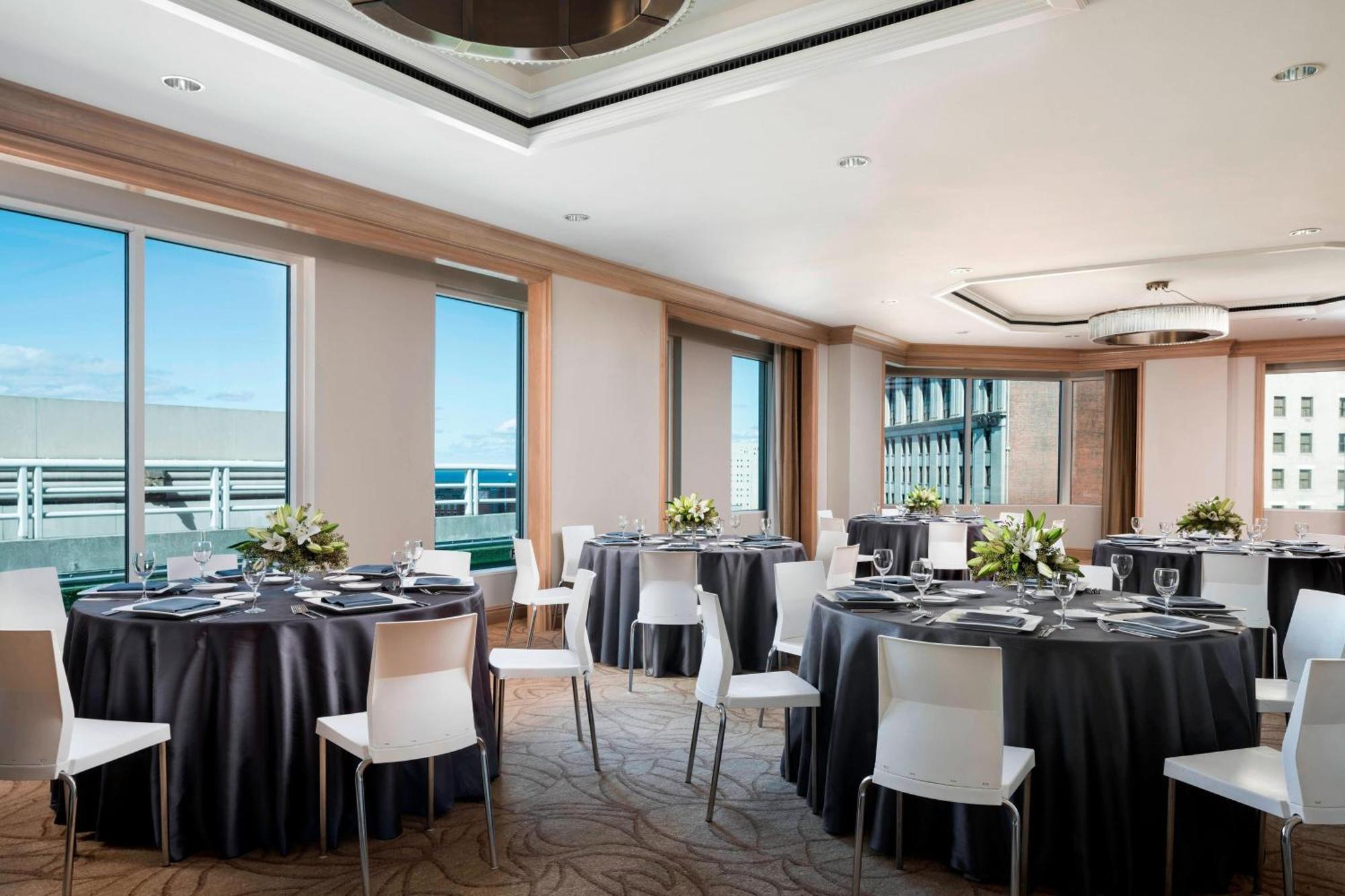 Hotel The Ritz-Carlton, Cleveland Zewnętrze zdjęcie